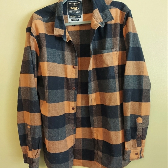 Quiksilver Flannel Button Down - Picture 1 of 3